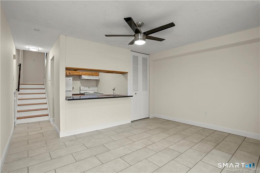 25 Ellsworth Street, Unit 5 Bridgeport, CT 06605 - Photo 4 of 25
