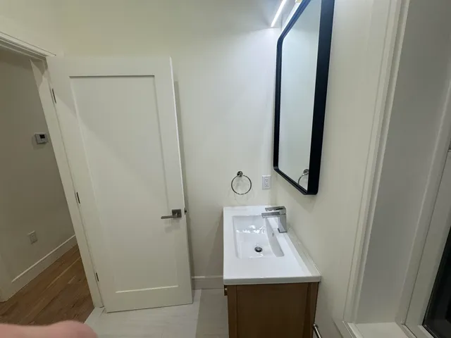 $3,750 | 92 East 27th Street, Unit 2, Bayonne, NJ 07002