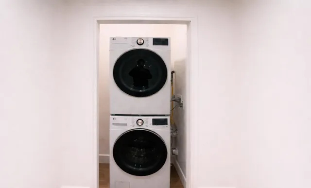 $3,750 | 92 East 27th Street, Unit 2, Bayonne, NJ 07002