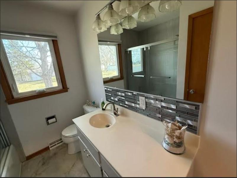 901 5th Street Southwest Waseca, MN 56093 - Photo 12 of 17