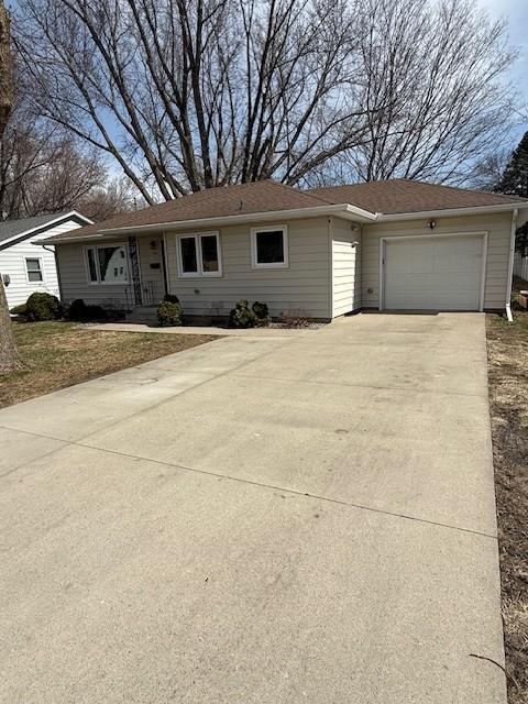 901 5th Street Southwest Waseca, MN 56093 - Photo 3 of 17