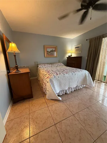 $1,200 | 272 Camden L, Unit 272, West Palm Beach, FL 33417
