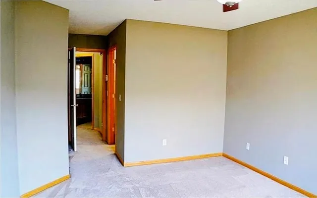 $2,250 | 2332 Eagle Trace Lane, Woodbury, MN 55129