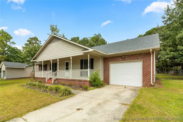 $1,650 | 6924 Woodmark Drive, Fayetteville, NC 28314