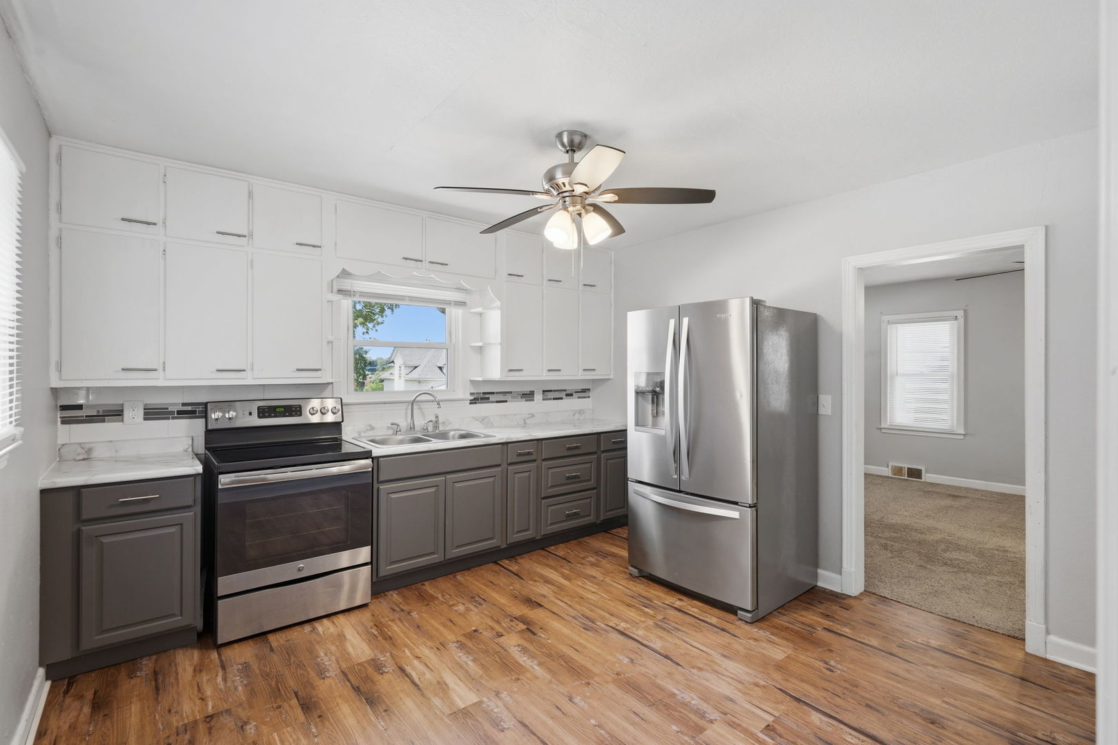 120 20th Street East Moline, IL 61244 - Photo 5 of 15
