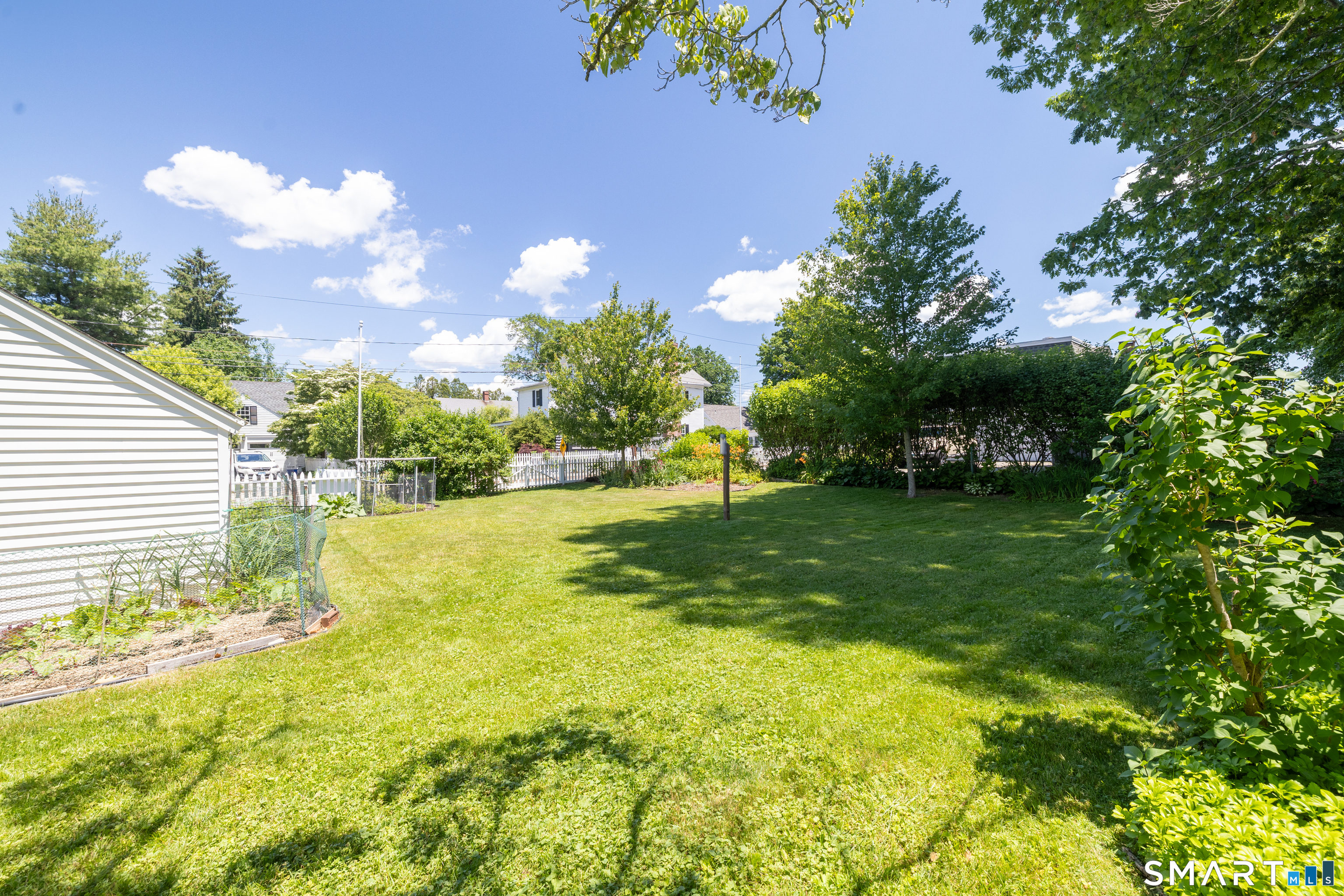5 Eldridge Street Groton, CT 06355 - Photo 23 of 34