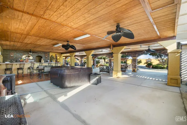 $849,999 | Undisclosed Address, Earlimart, CA 93219