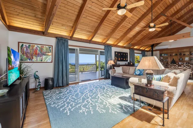 $2,335,500 | 285 Kalo Road, Hana, HI 96713