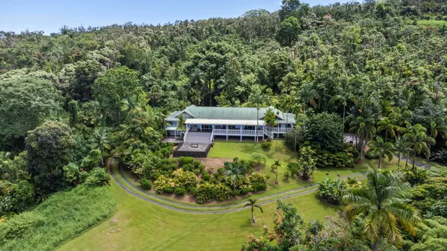 $2,335,500 | 285 Kalo Road, Hana, HI 96713