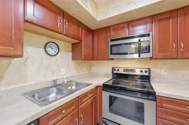 $1,250 | 2311 Basil Drive, Unit C105, Arlington, TX 76006