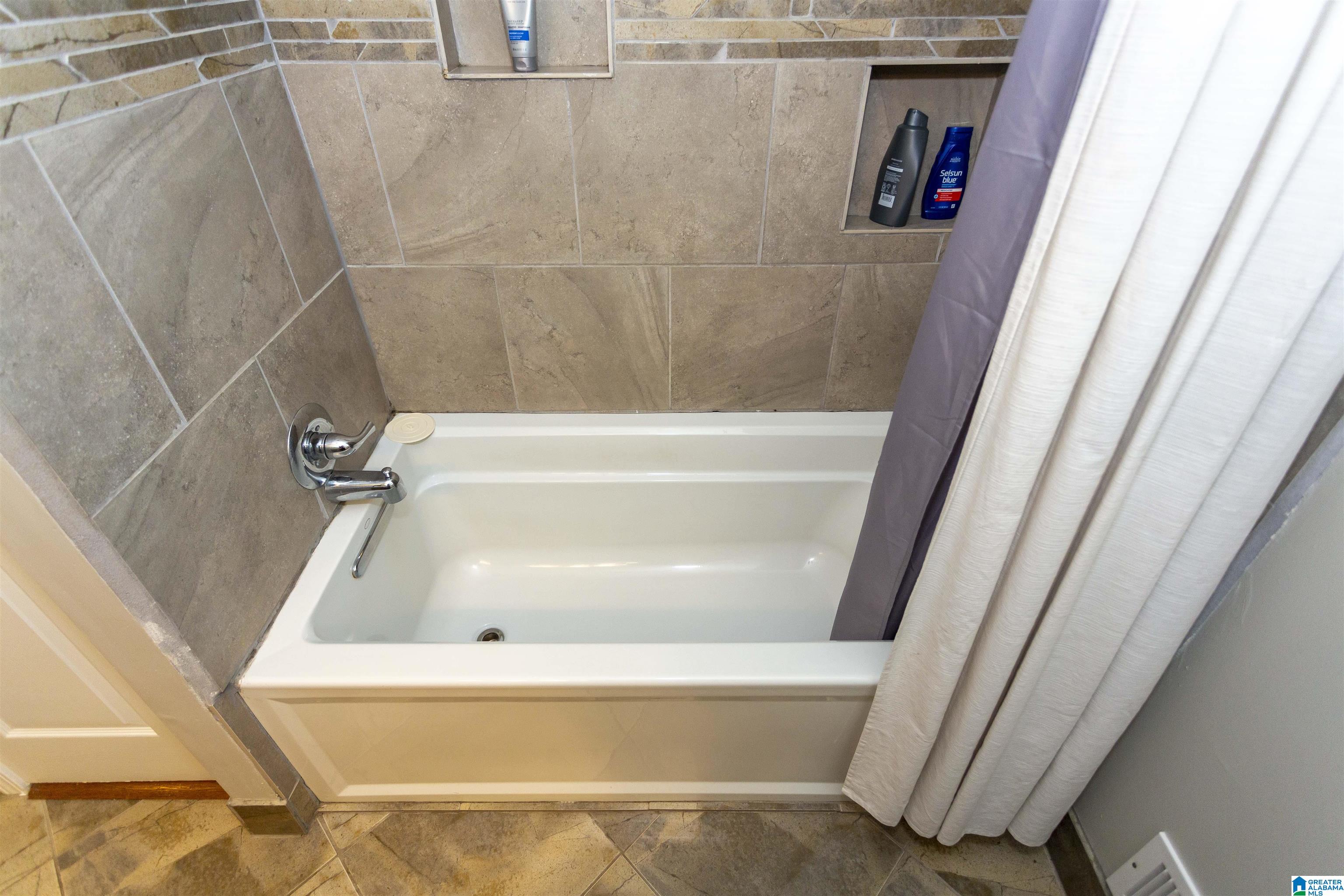 3701 Altadena Circle Birmingham, AL 35243 - Photo 25 of 28 Gallery Image 25