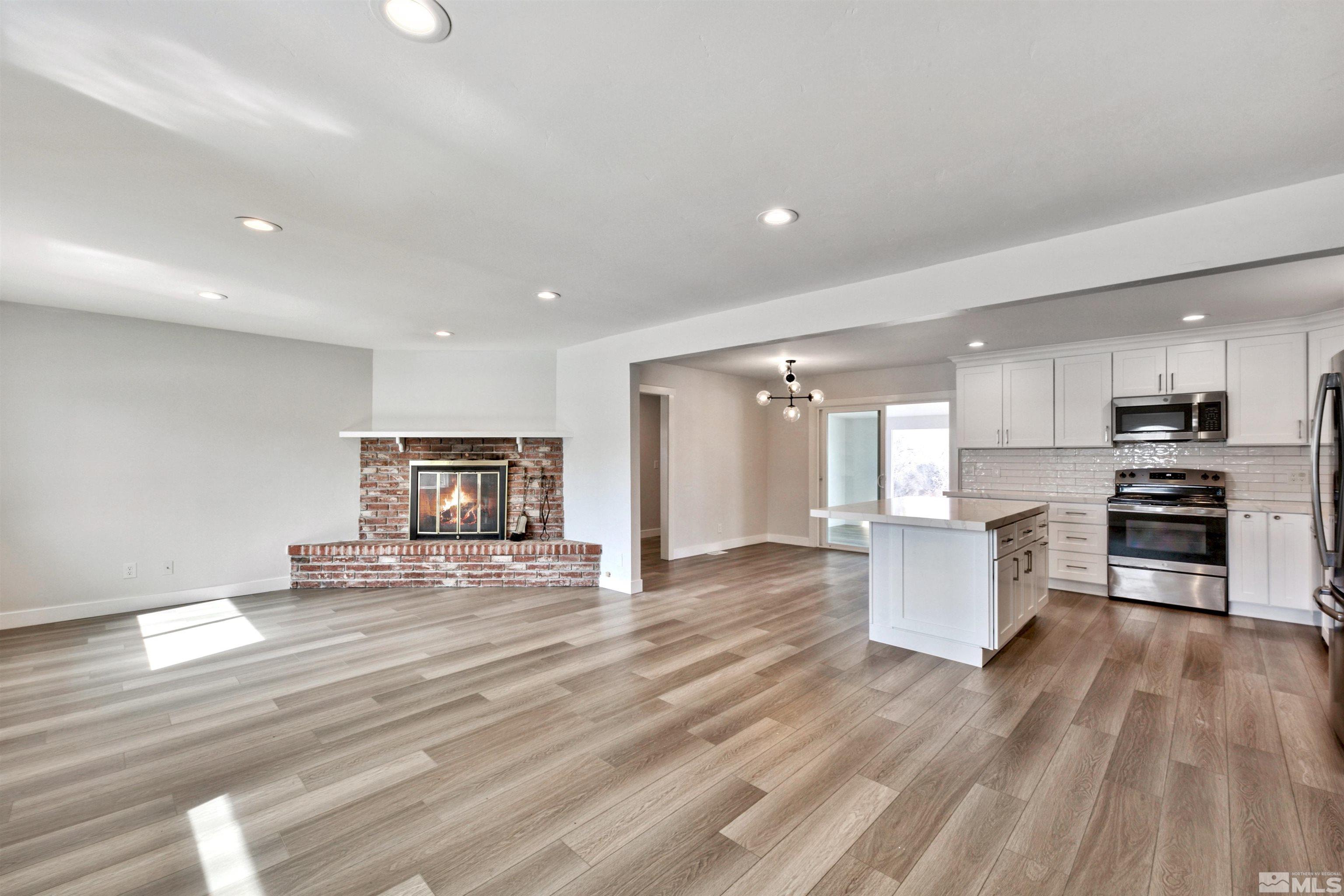 3465 Greta Place Reno, NV 89503 - Photo 3 of 29 Photo 3