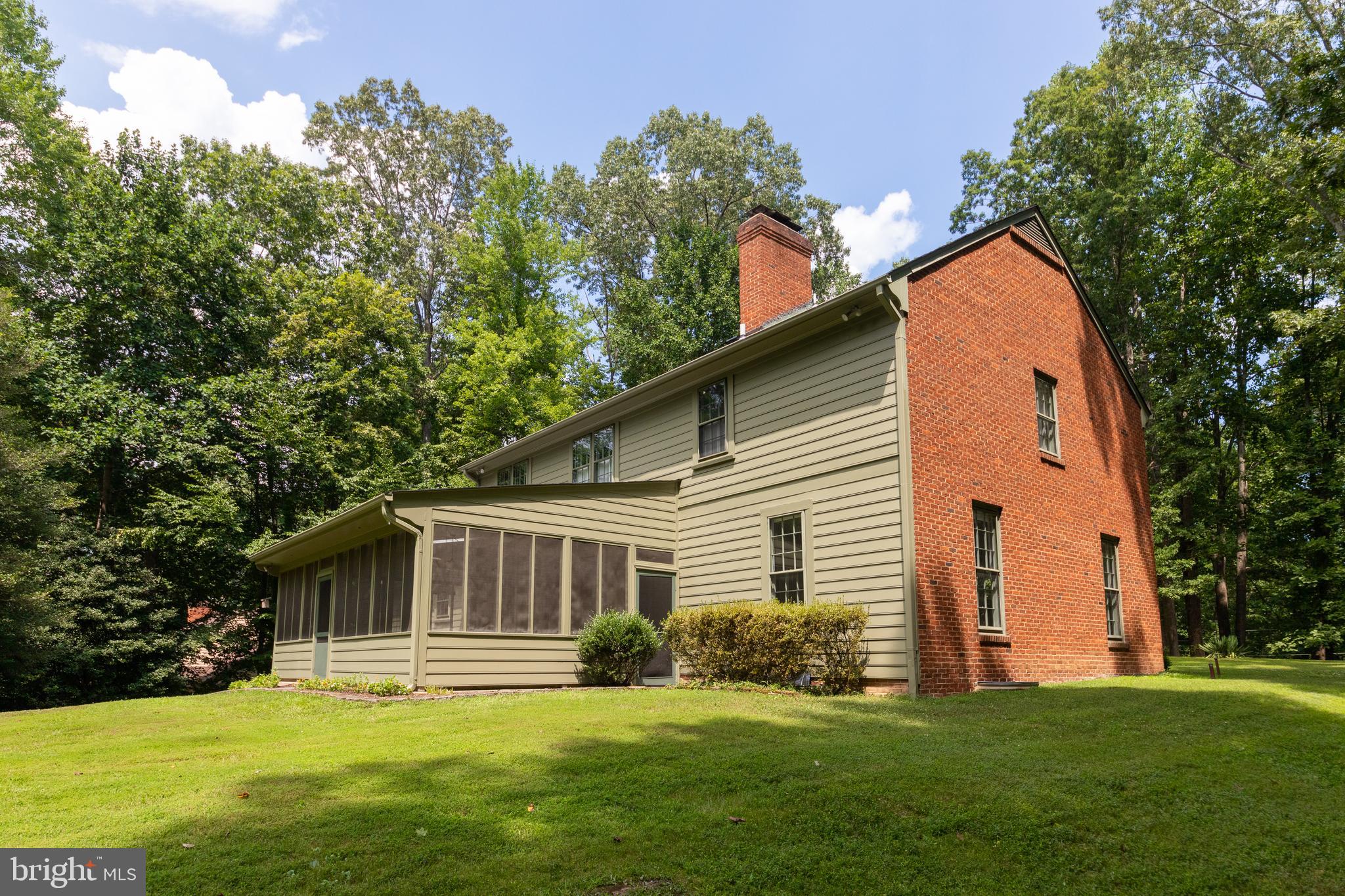 8036 Stillbrooke Road Manassas, VA 20112 - Photo 3 of 41 Brick and siding