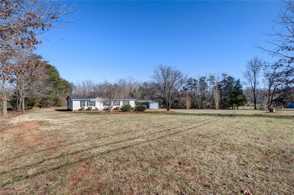 385 County Line Road Reidsville, NC 27320 - Photo 2 of 33 Gallery Image 2