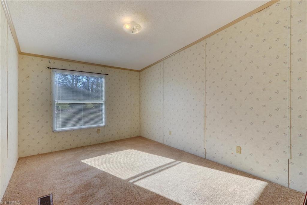 385 County Line Road Reidsville, NC 27320 - Photo 20 of 33 Gallery Image 20