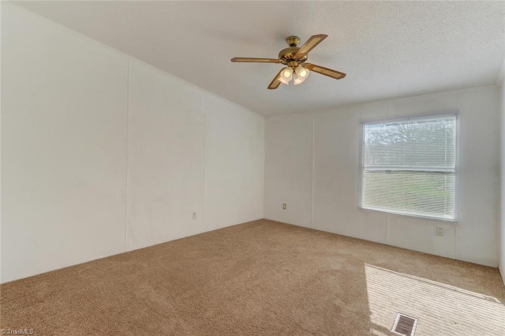 385 County Line Road Reidsville, NC 27320 - Photo 21 of 33 Gallery Image 21