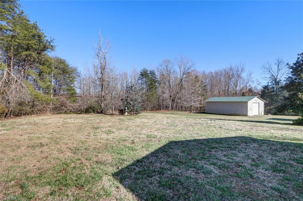 385 County Line Road Reidsville, NC 27320 - Photo 26 of 33 Gallery Image 26