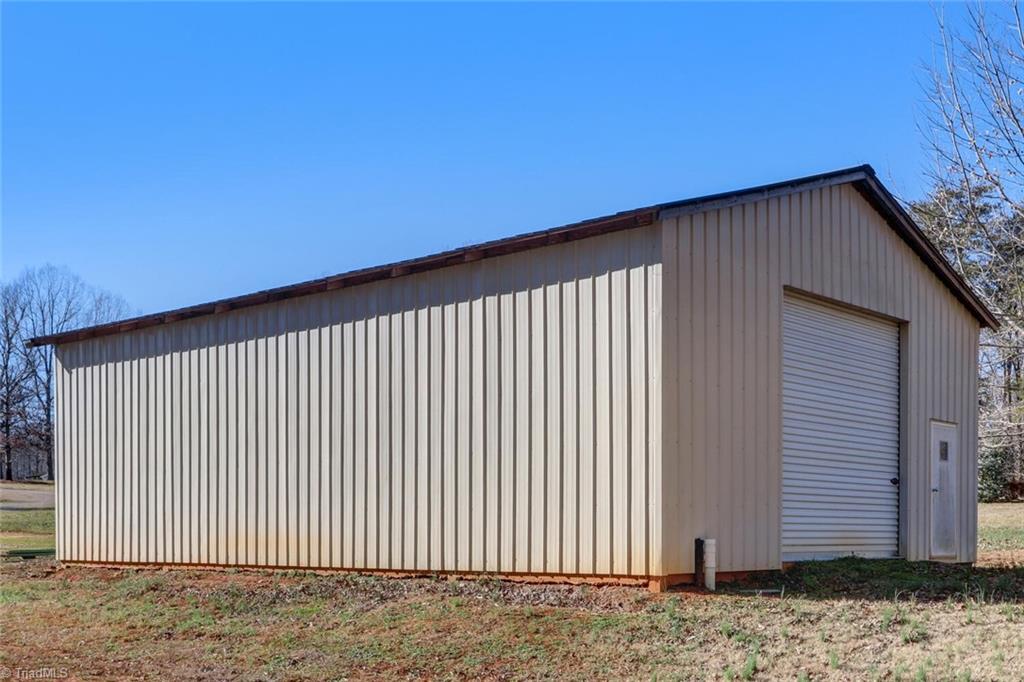 385 County Line Road Reidsville, NC 27320 - Photo 32 of 33 Gallery Image 32