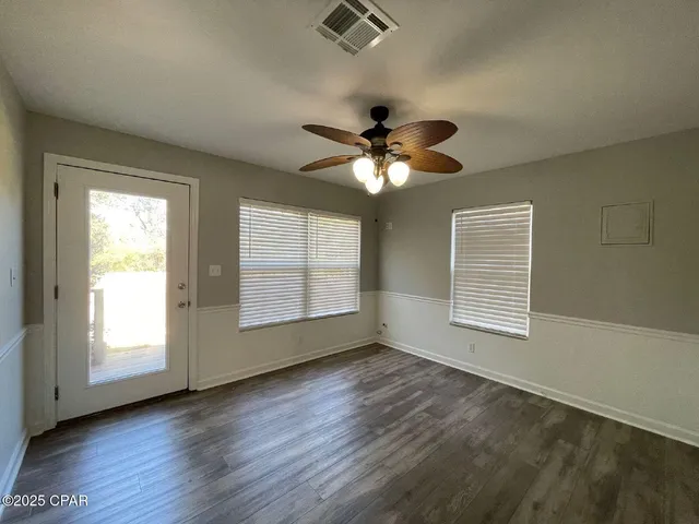 $1,800 | 1010 West 12th Court, Panama City, FL 32401