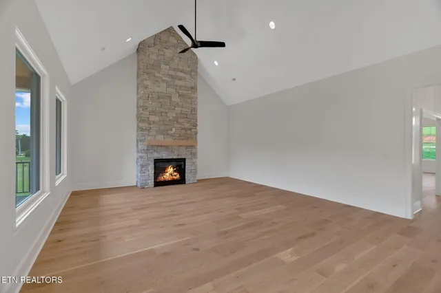 $1,330,000 | 618 Winding Creek Way, Walland, TN 37886