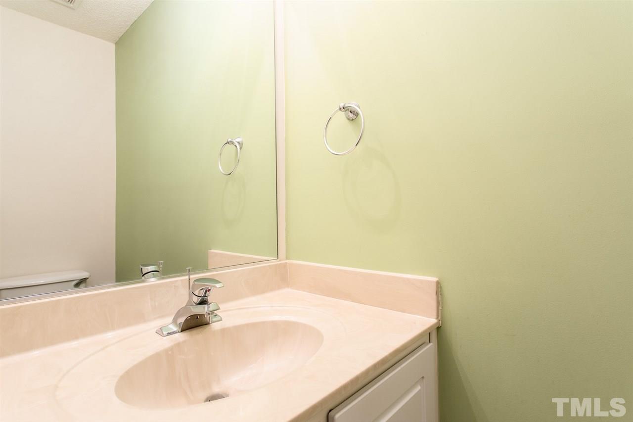 4712 Tommans Trail Raleigh, NC 27616 - Photo 10 of 25