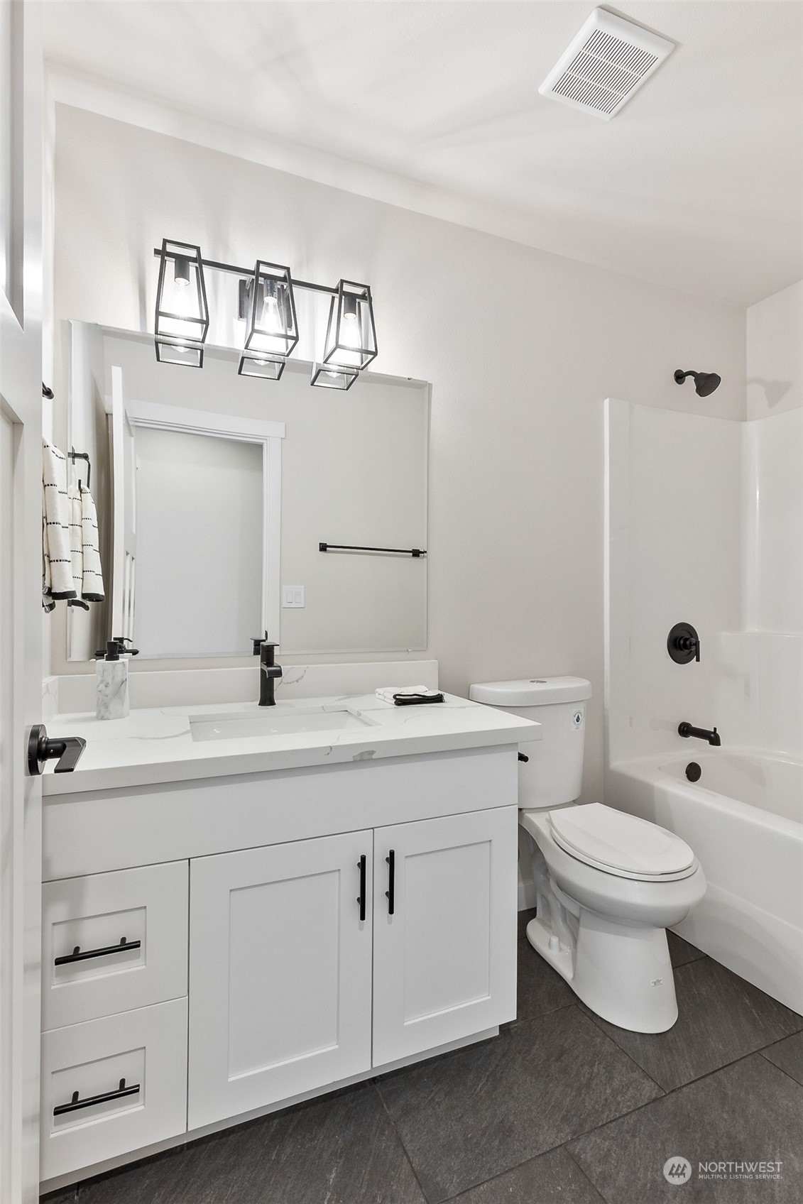 1808 Chilton Road Aberdeen, WA 98520 - Photo 14 of 20 a bathroom with a toilet sink and mirror