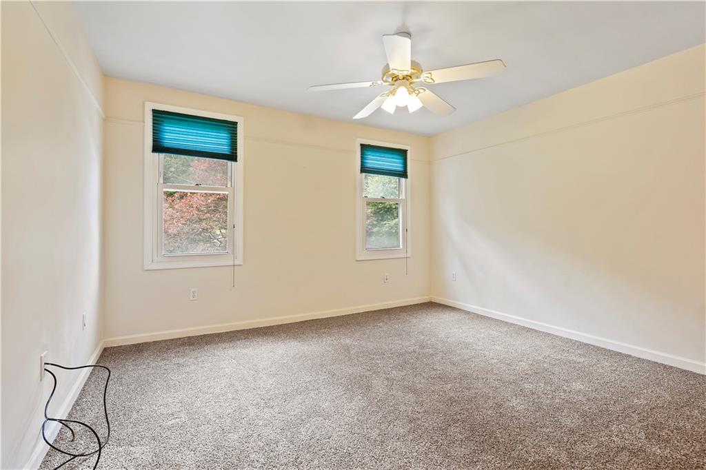 3955 Evergreen Road Pittsburgh, PA 15214 - Photo 16 of 20 Second bedroom