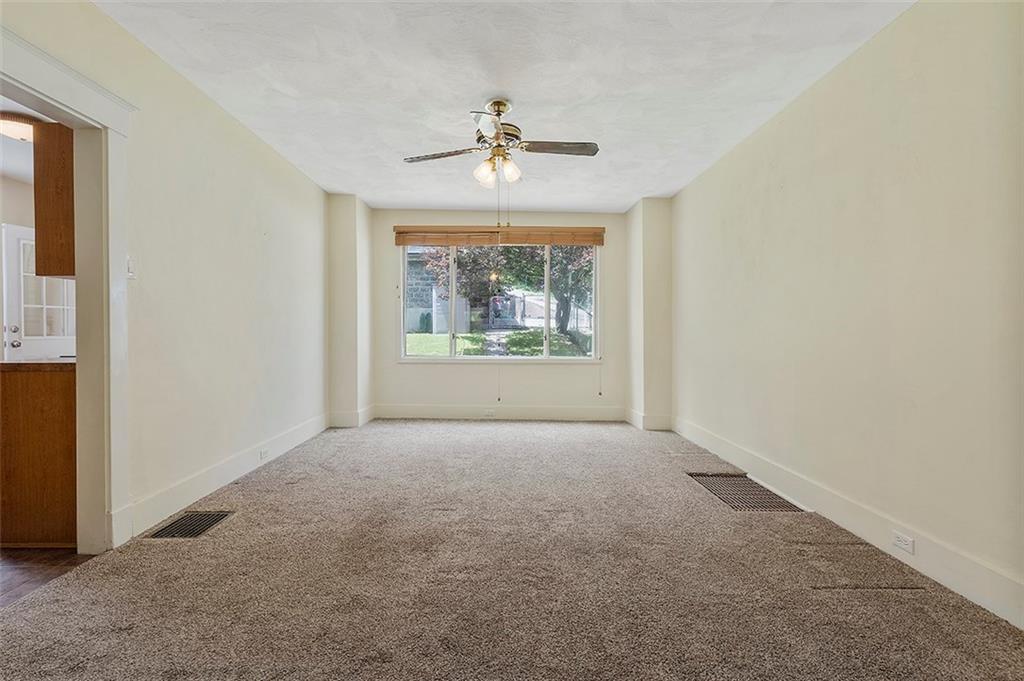 3955 Evergreen Road Pittsburgh, PA 15214 - Photo 8 of 20 Dining room area with picture window