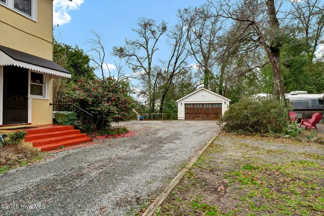 $899,000 | 416 Central Boulevard, Wilmington, NC 28401