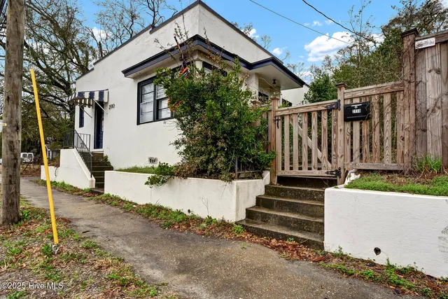 $899,000 | 416 Central Boulevard, Wilmington, NC 28401