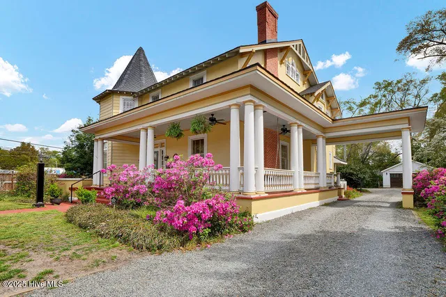 $899,000 | 416 Central Boulevard, Wilmington, NC 28401