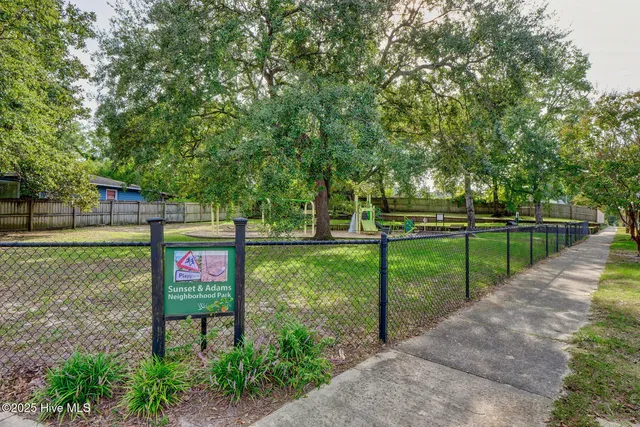 $899,000 | 416 Central Boulevard, Wilmington, NC 28401