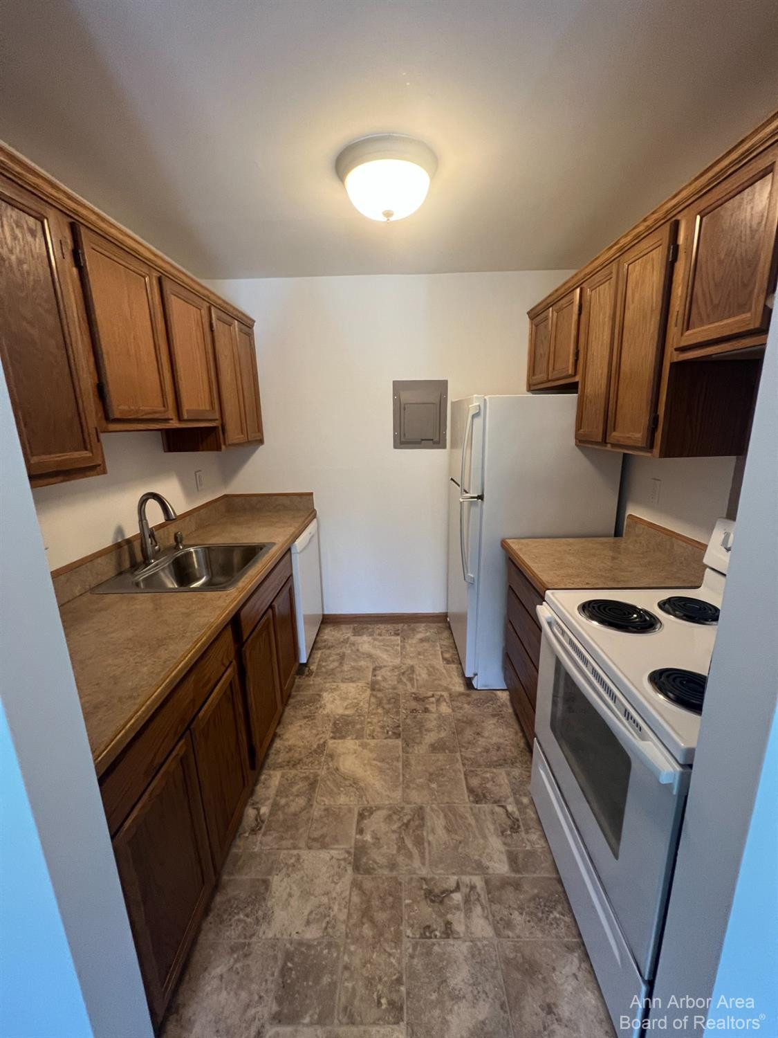 1315 South Maple Road Ann Arbor, MI 48103 - Photo 10 of 26 Photo 10