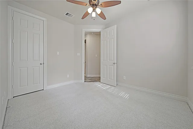 $2,550 | 2726 Sherwin Street, Houston, TX 77007