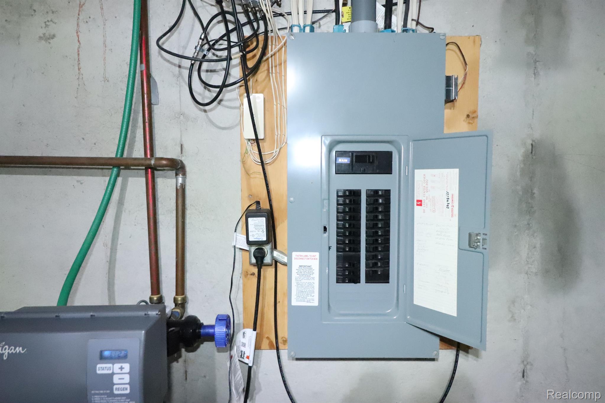 2019 Rendall Drive Jackson, MI 49201 - Photo 22 of 23 Electrical Box View