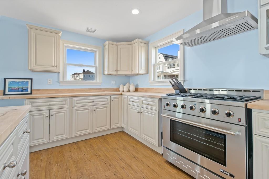 62 Glades Road Scituate, MA 02066 - Photo 10 of 30 Gallery Image 10
