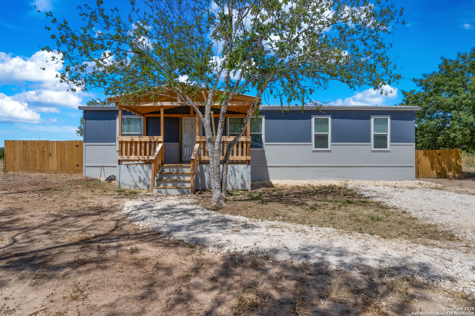 11867 Jarratt Road Atascosa, TX 78002 - Photo 1 of 1 Gallery Image 1