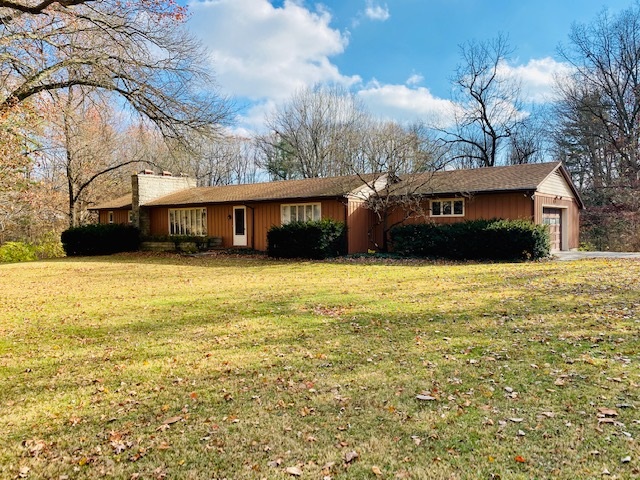 1315 West Overlook Road Marion, IN 46952 - Photo 1 of 32 Gallery Image 1