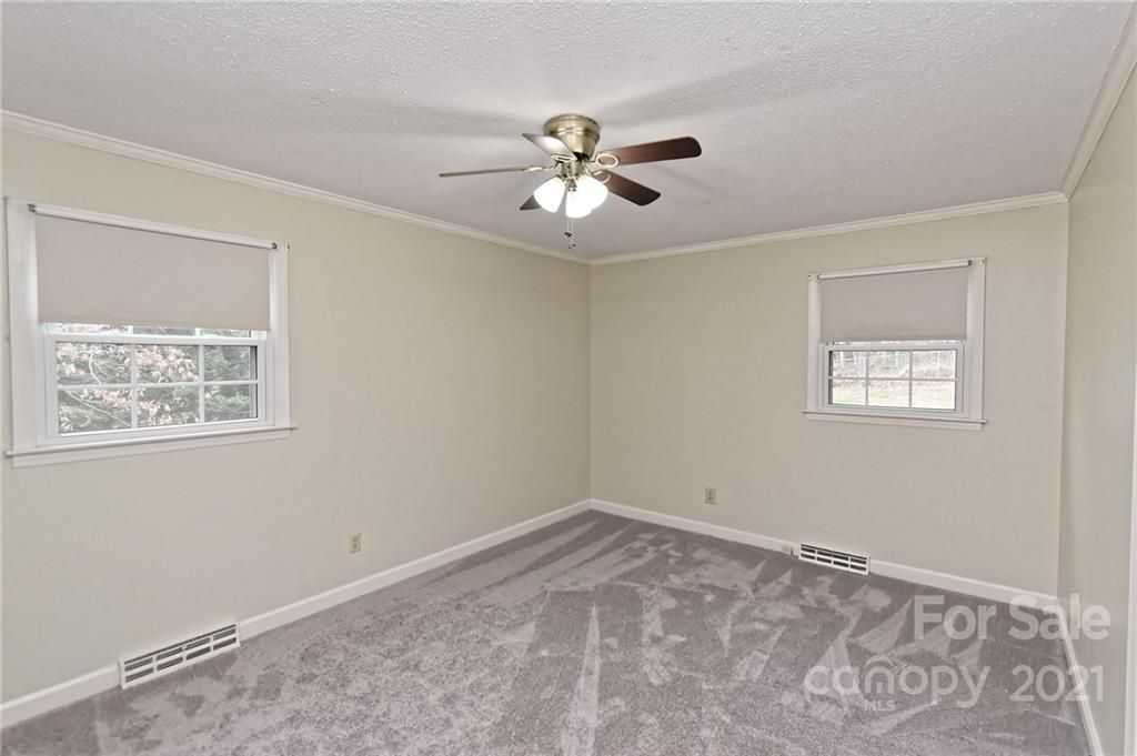 903 Leaping Brook Road Lincolnton, NC 28092 - Photo 23 of 36 Gallery Image 23