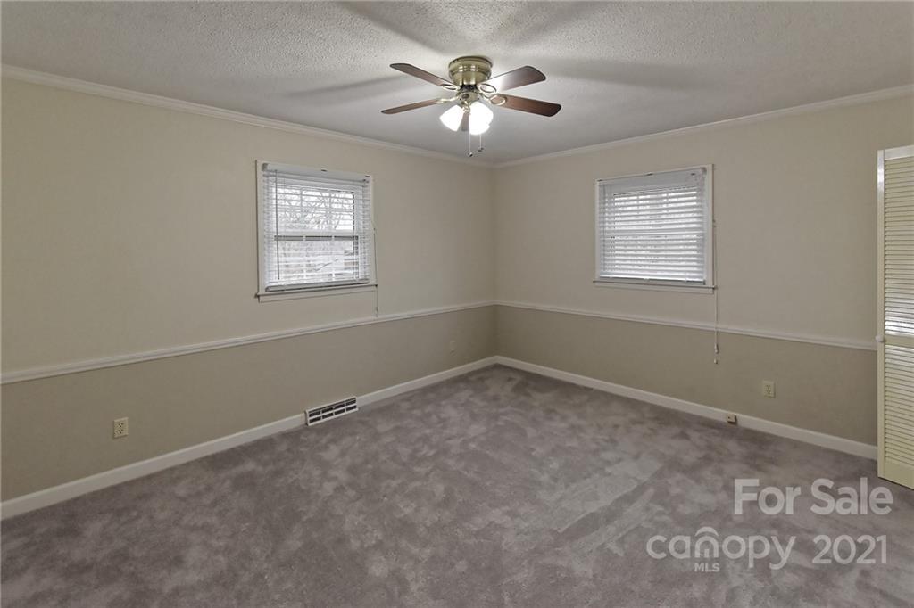 903 Leaping Brook Road Lincolnton, NC 28092 - Photo 27 of 36 Gallery Image 27