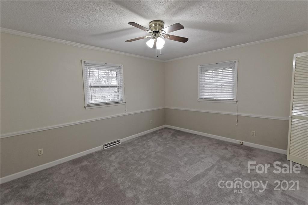 903 Leaping Brook Road Lincolnton, NC 28092 - Photo 29 of 36 Gallery Image 29