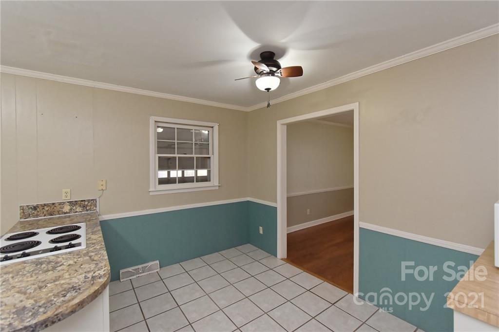 903 Leaping Brook Road Lincolnton, NC 28092 - Photo 9 of 36 Gallery Image 9