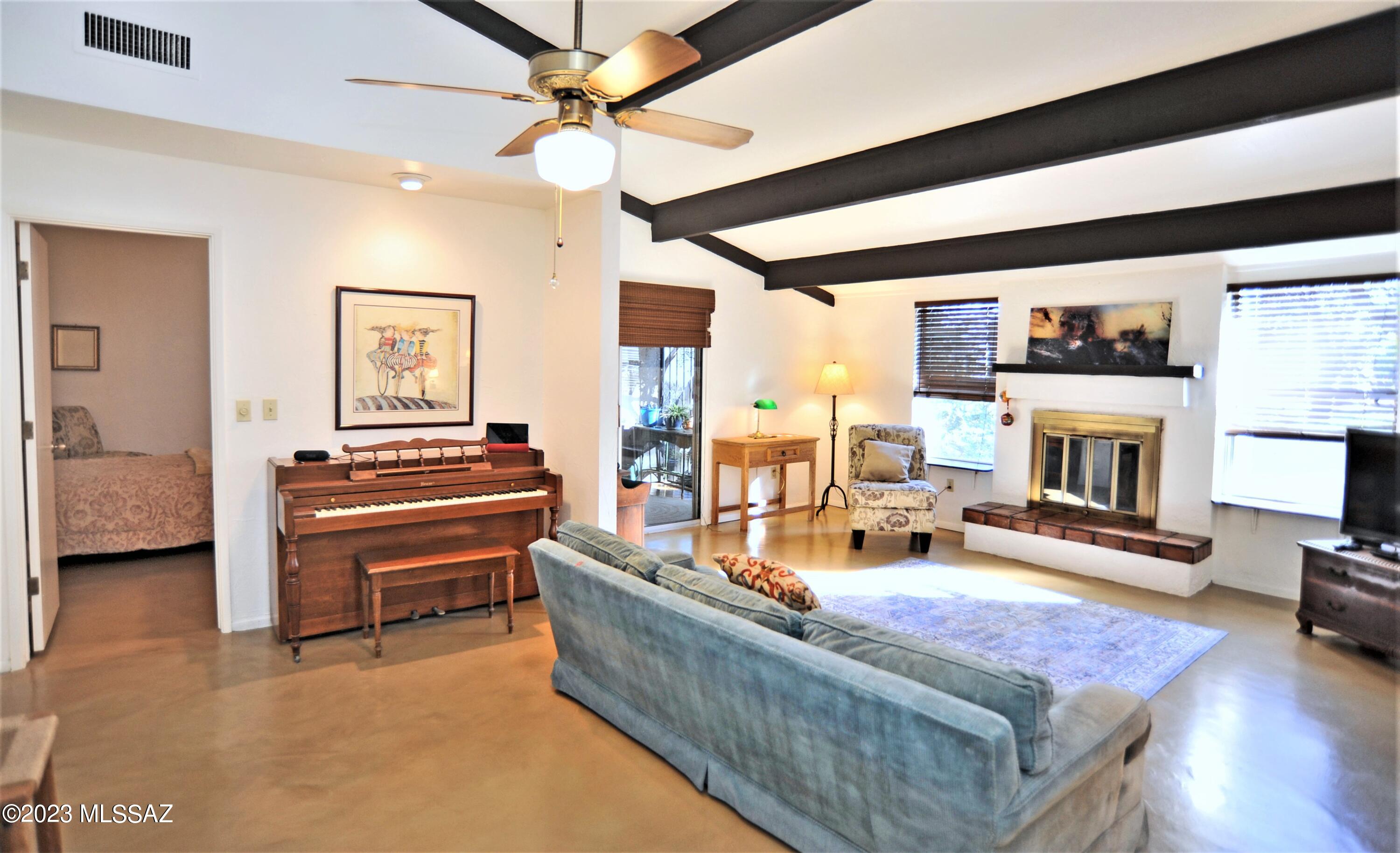 3750 North Country Club Road, Unit 24 Tucson, AZ 85716 - Photo 2 of 36