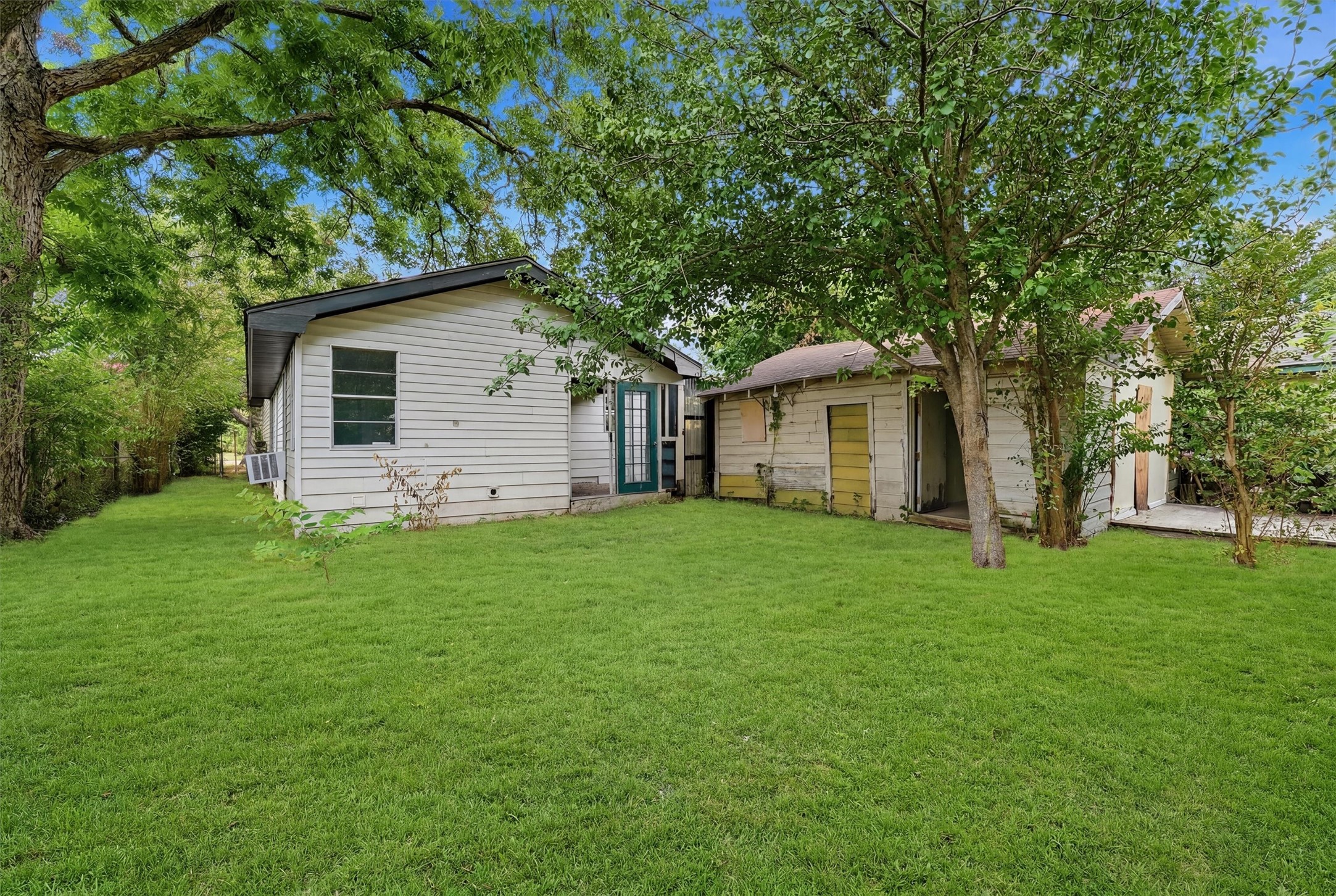 2422 Chapis Street Houston, TX 77093 - Photo 28 of 31