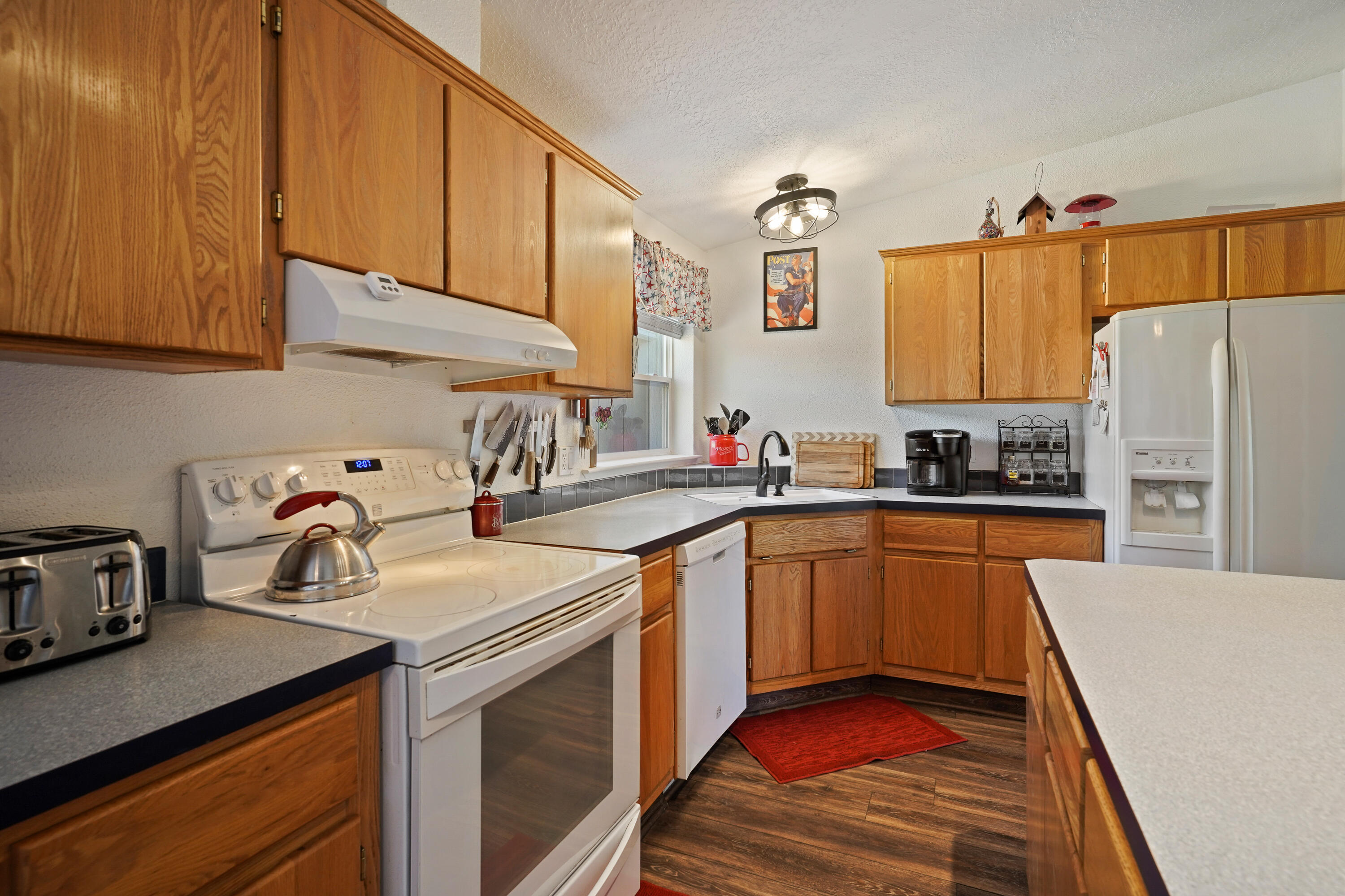 9167 Southwest Meadow Road Terrebonne, OR 97760 - Photo 13 of 36 DSC01709