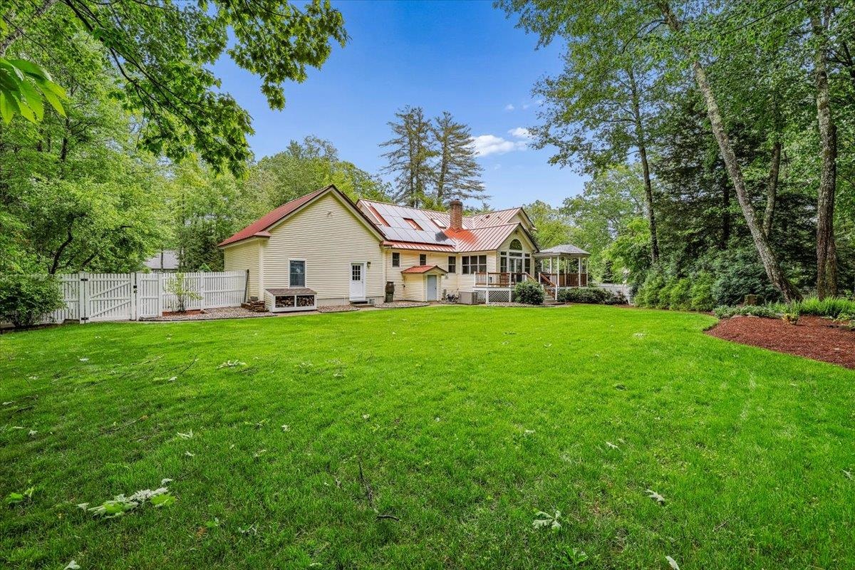 6 Acacia Street Merrimack, NH 03054 - Photo 49 of 56