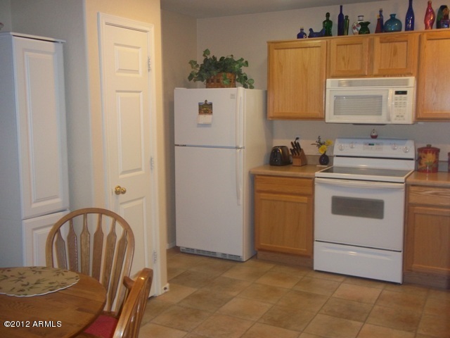 16221 West Calavar Road Surprise, AZ 85379 - Photo 13 of 25 KITCHEN 2