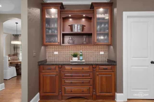 $799,900 | 3704 Heathmoor Drive, Elgin, IL 60124