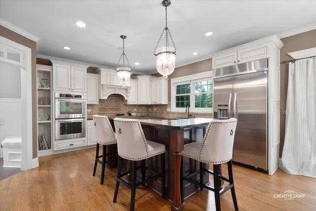 $799,900 | 3704 Heathmoor Drive, Elgin, IL 60124