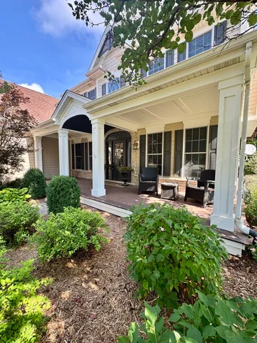 $799,900 | 3704 Heathmoor Drive, Elgin, IL 60124